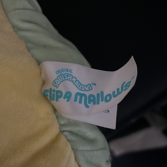 12" Edie and Aimee Reversible Plush Easter FlipMallow - Picture 3 of 3